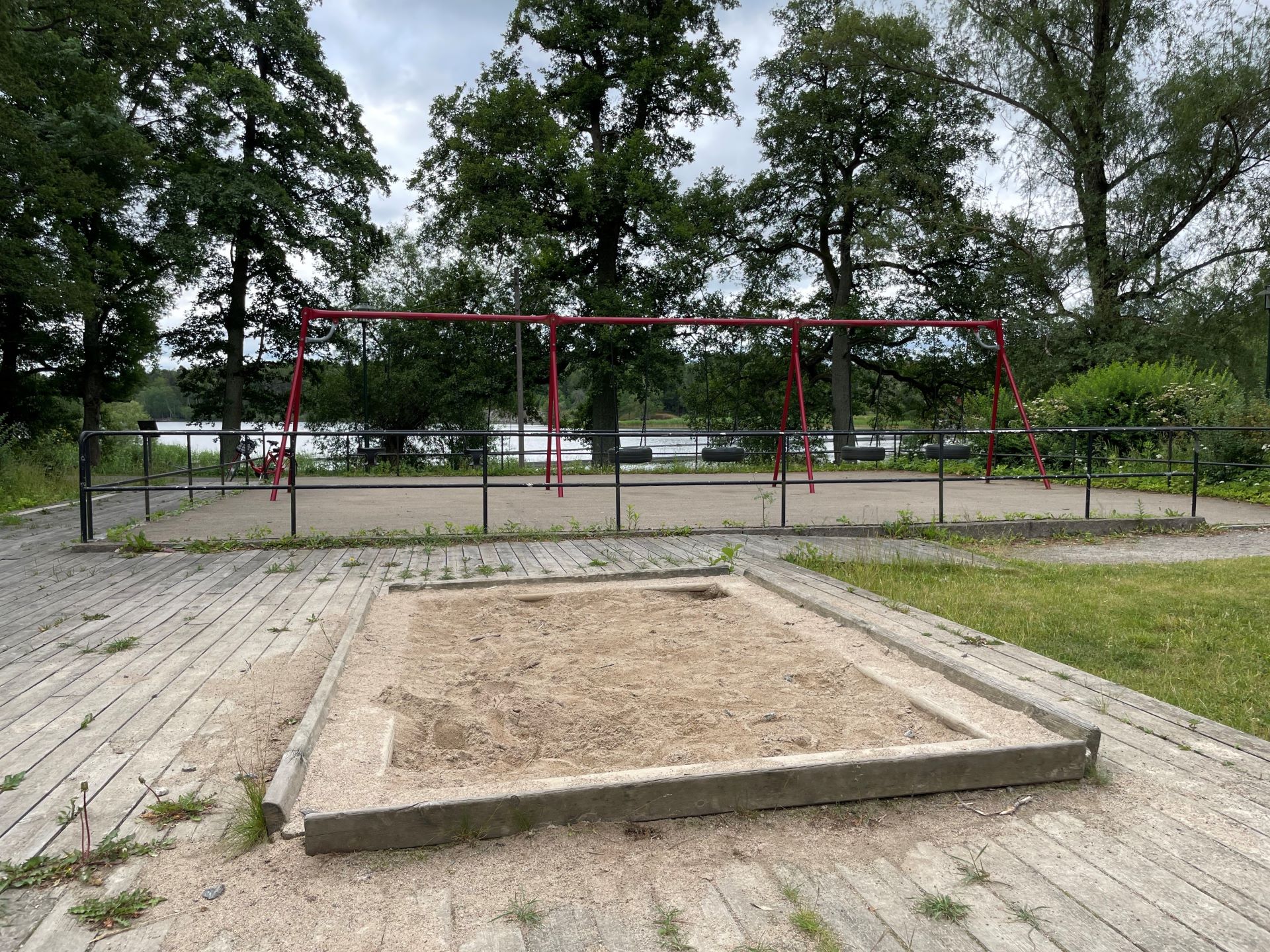 Lekplatsen Sköndalsbrovägen 22