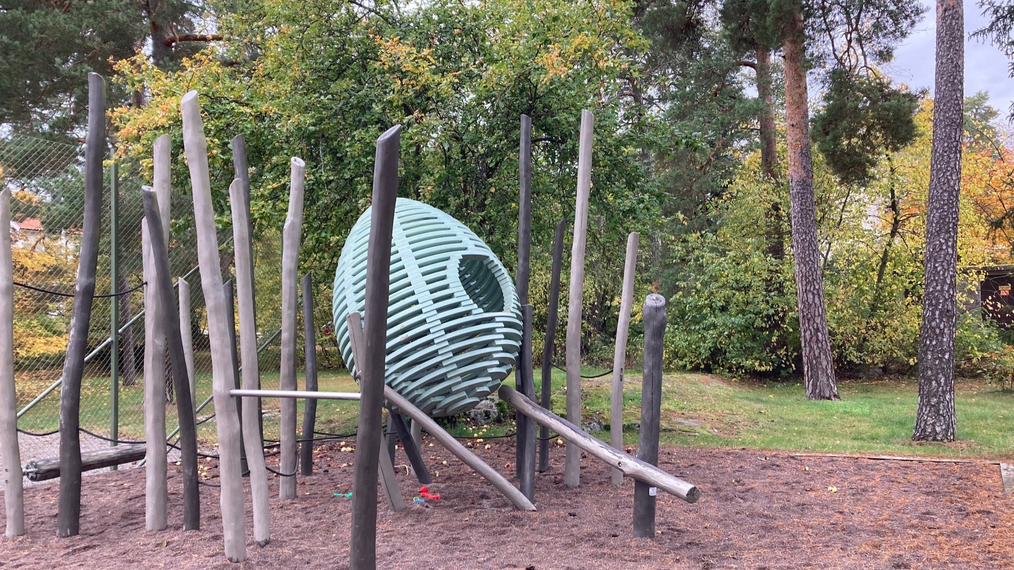 Lekplatsen Örnboparken