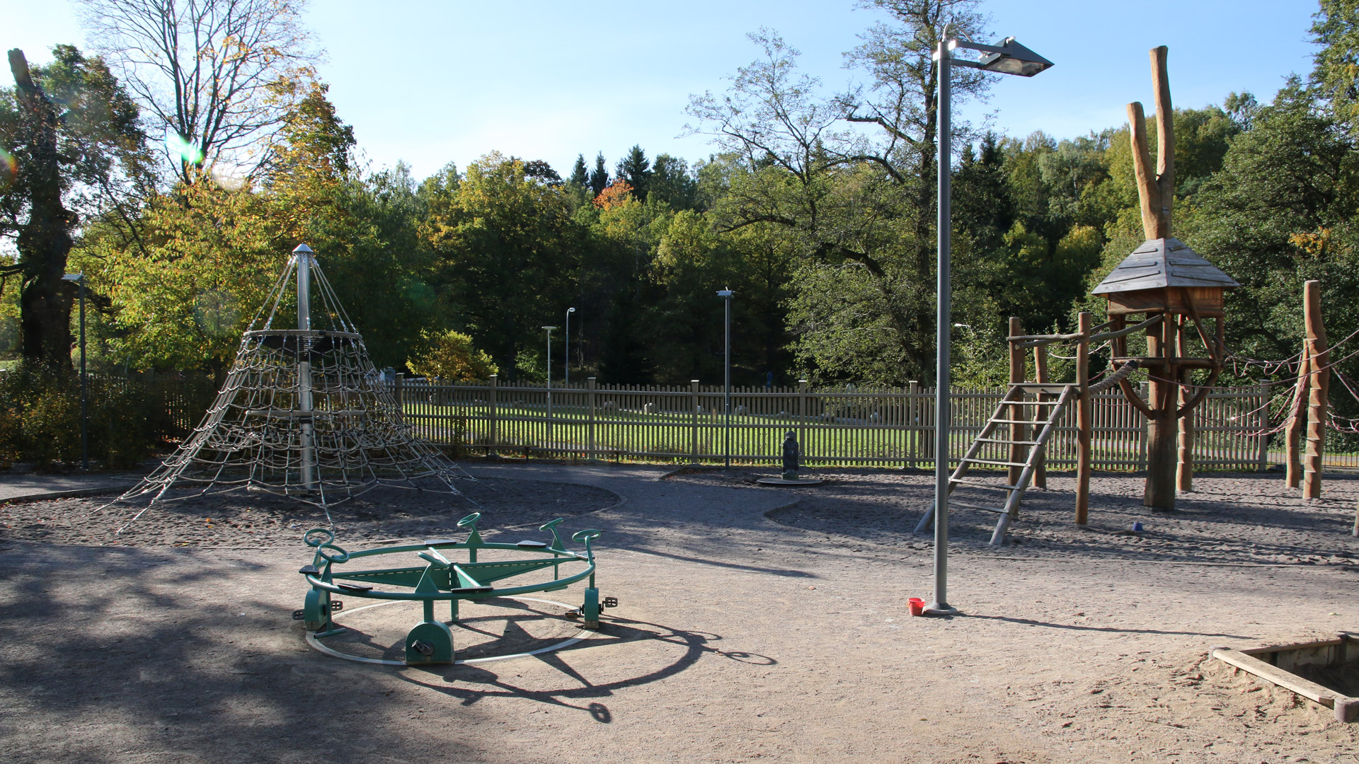 Ekorrparkens lekplats